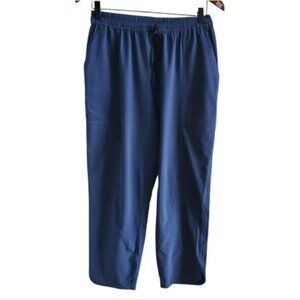 Lululemon Mineral Blue Final Play Crop Size 6